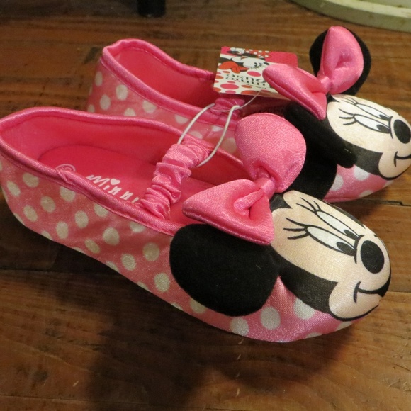 Minnie Mouse Slippers NWT - Picture 2 of 4